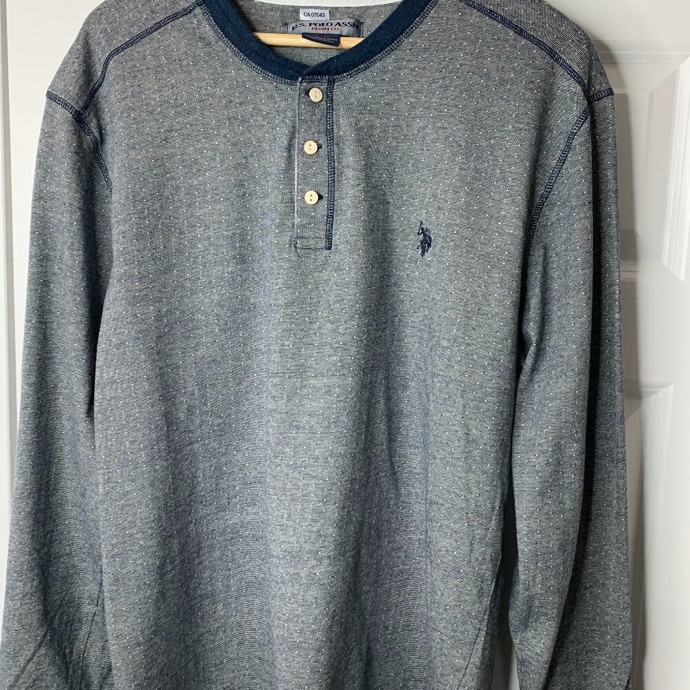 U.S. Polo Assn. Denim Co. Men’s Grey/Blue 100% Cotton Henley Top